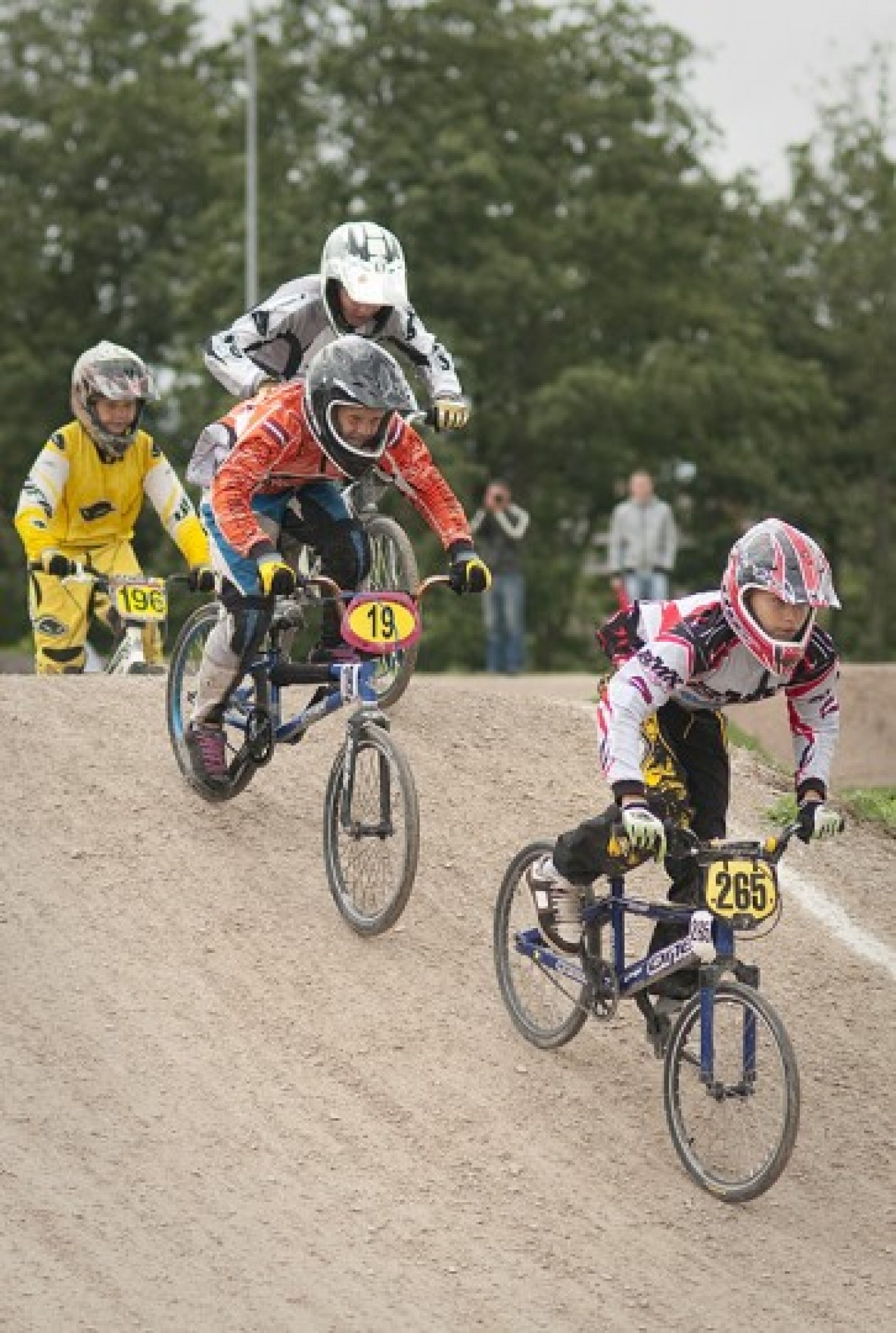 „BMX GRAND PRIX Latvia” pirmajā posmā Ventspilī bijušā Valkas rajona sportistiem sešas godalgas