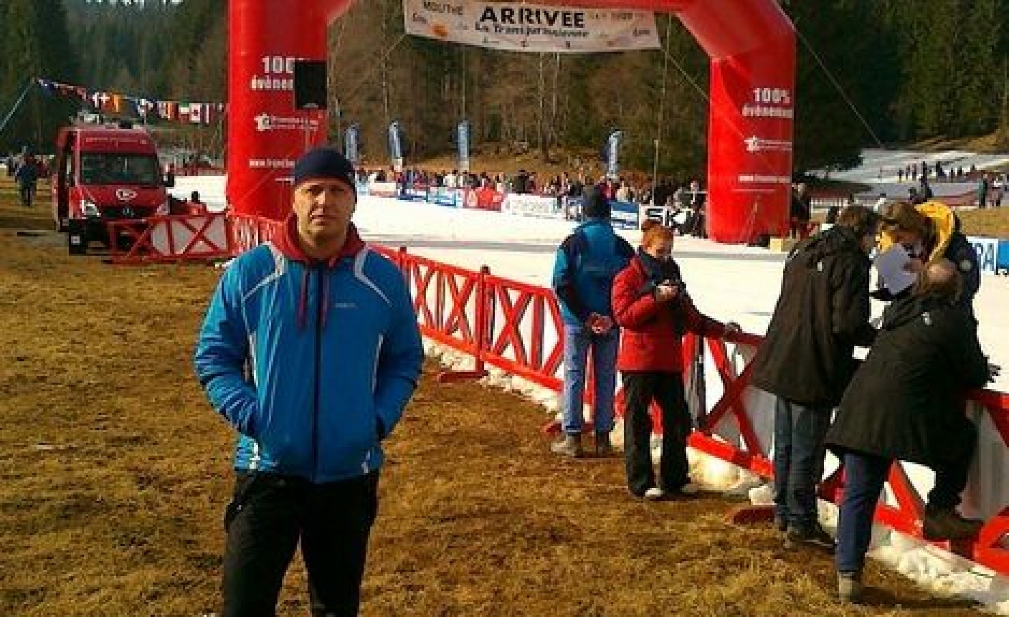 Atlikuši tikai trīs maratoni