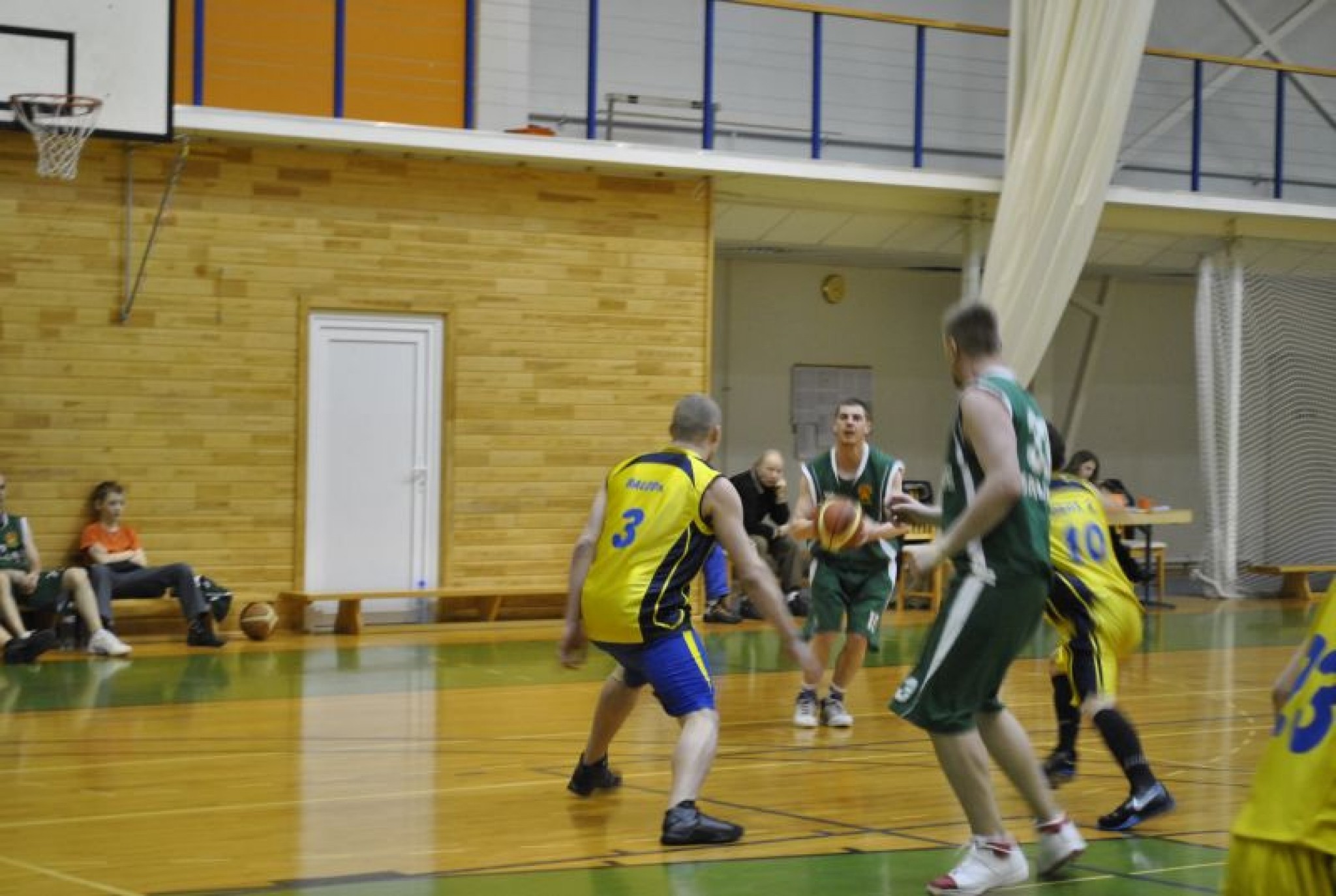 Basketbola čempionātā otrajā līgā uzvar komanda “Vudlande”