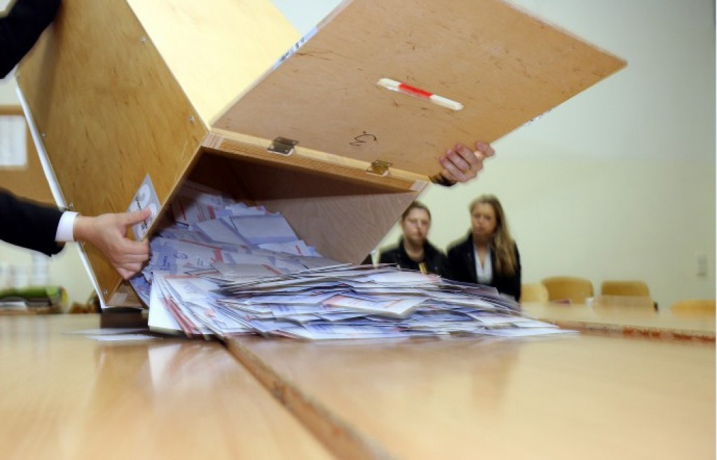 Oficiāli sākas priekšvēlēšanu maratons