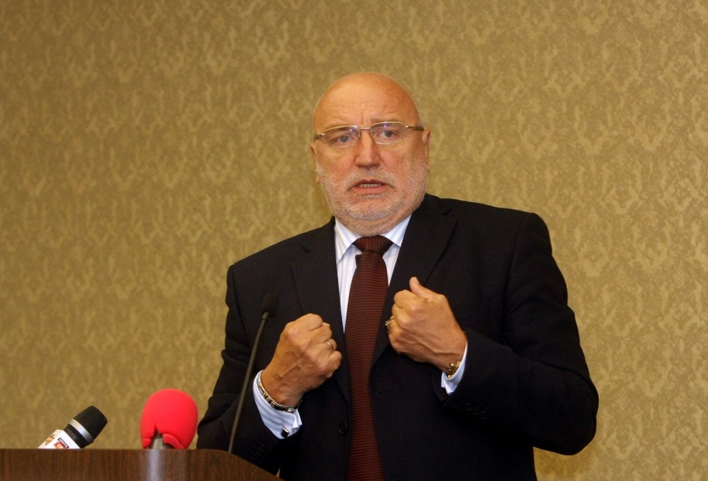 Godmanis: Nevaram dziedāt uzvaras himnu par ES budžetu, bet varēja būt sliktāk