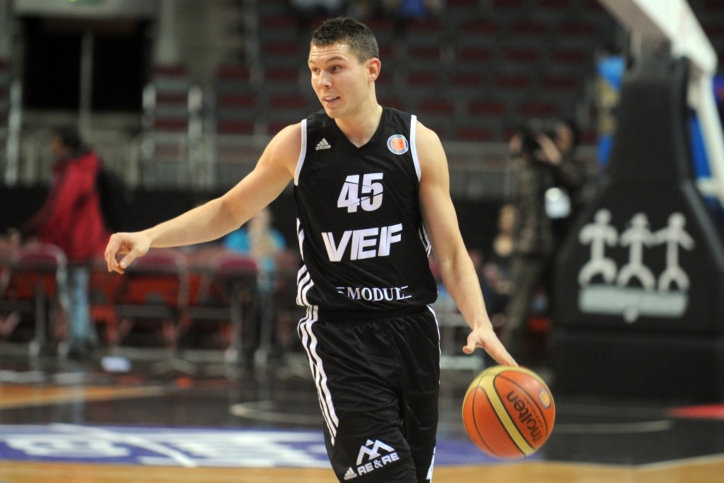 LBL Zvaigžņu spēlē uzvaru izcīna Leģionāru komanda