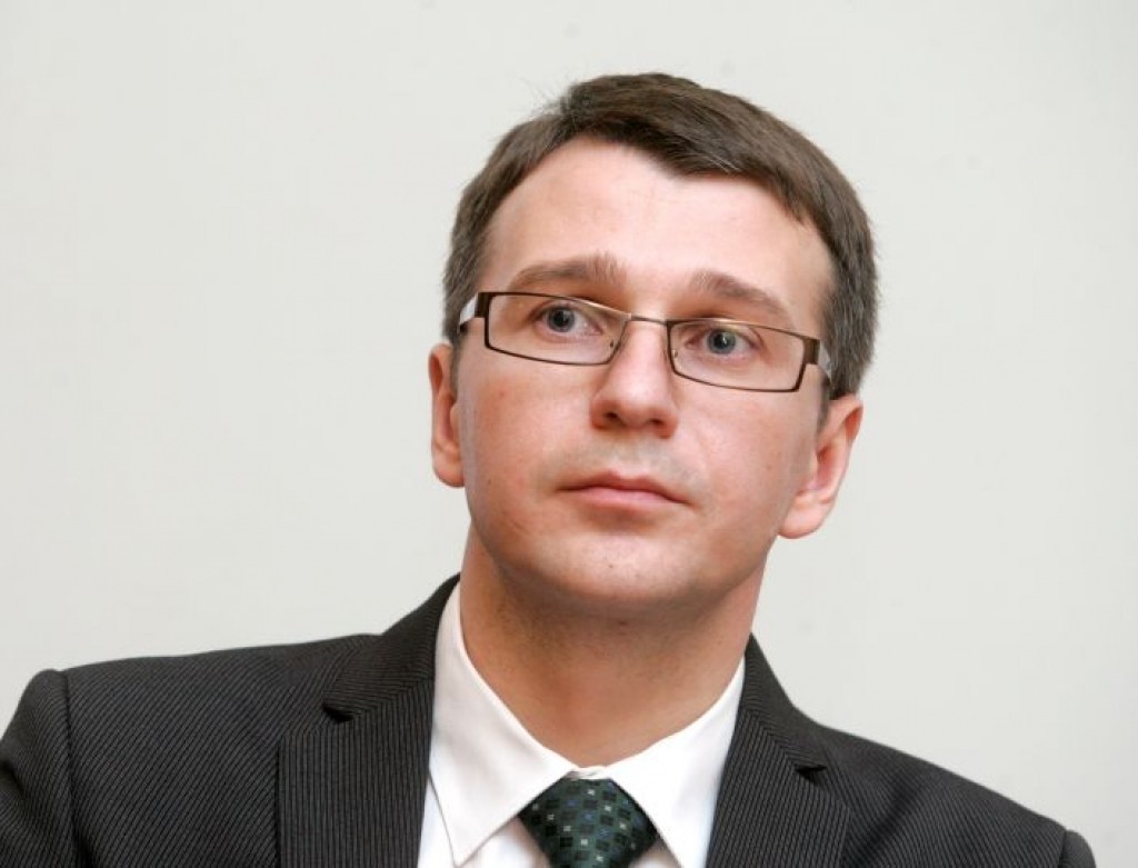 Latvijas Ārstu biedrība: Streļčenoks jāatstādina no darba KNAB