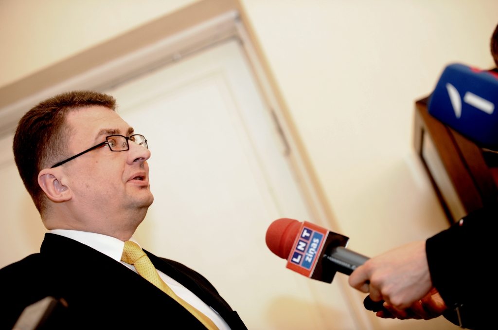 Premjers cer, ka SAB direktora amatam virzītais Maizītis gūs pārliecinošu Saeimas vairākuma atbalstu
