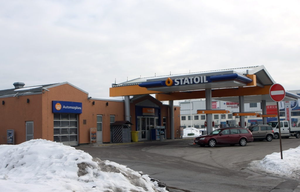 Statoil samazina degvielas cenas