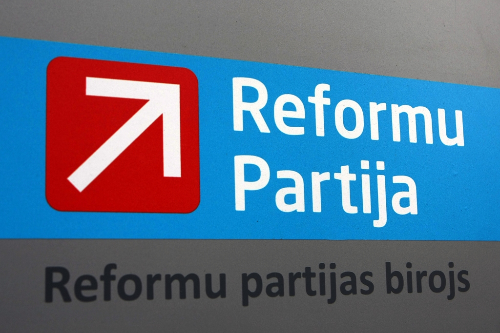 Reformu partijas reitings nokrities zem 2 %