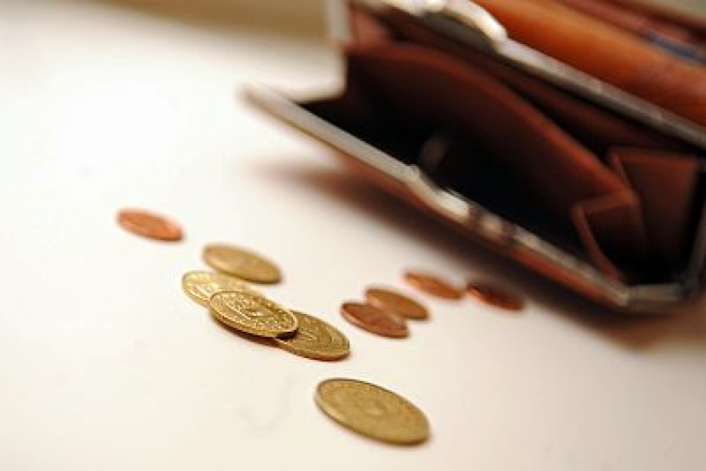 Rīgā trūcīgo personu skaits pērn samazinājies par teju piektdaļu