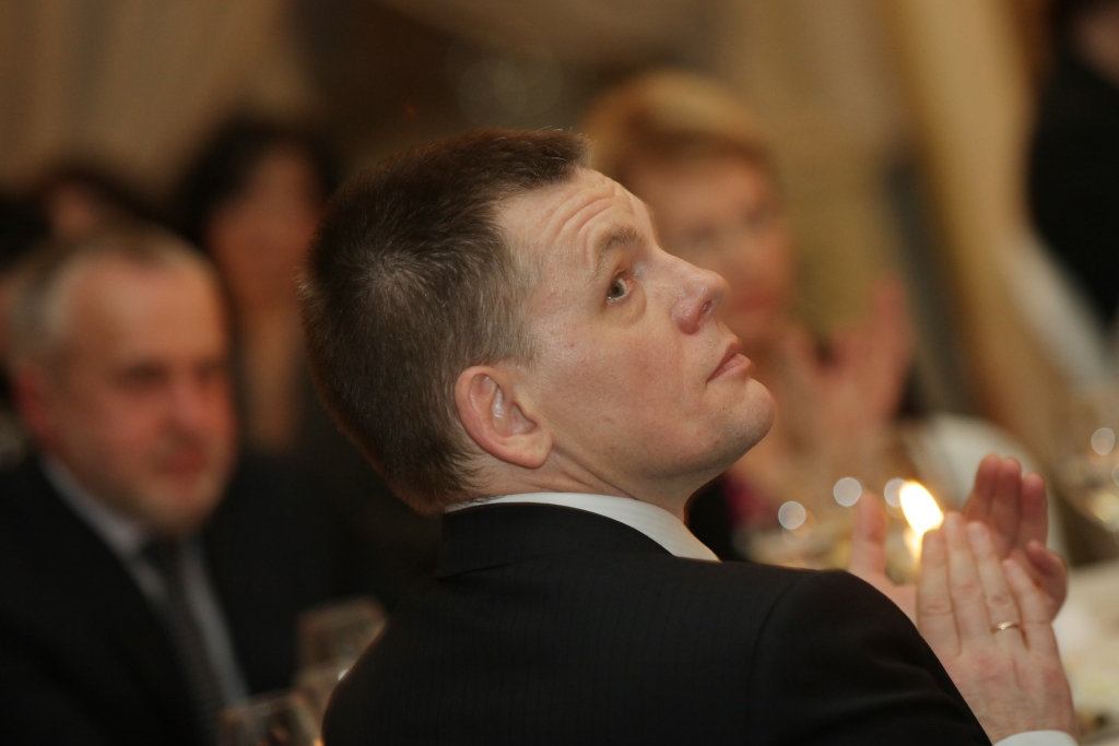 papildināts (16:11) Repše paziņo par vēlmi izstāties no Vienotības; dibinās jaunu partiju