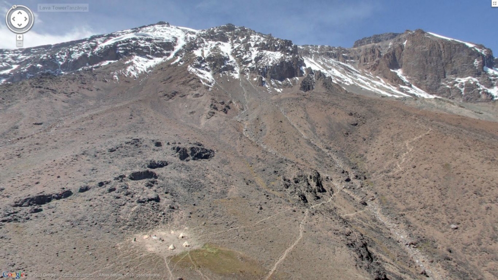 Google Maps ļauj iepazīt kalnus, sēžot uz dīvāna