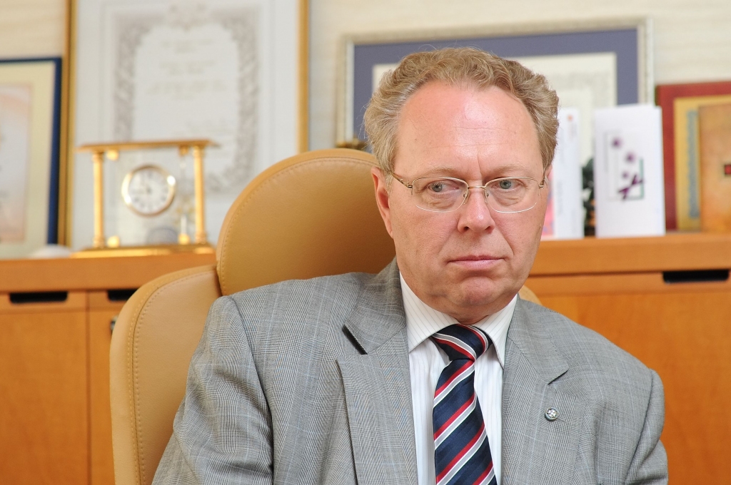 Binde aicina publiskot informāciju par iespējamo LMT un Lattelecom sinerģiju