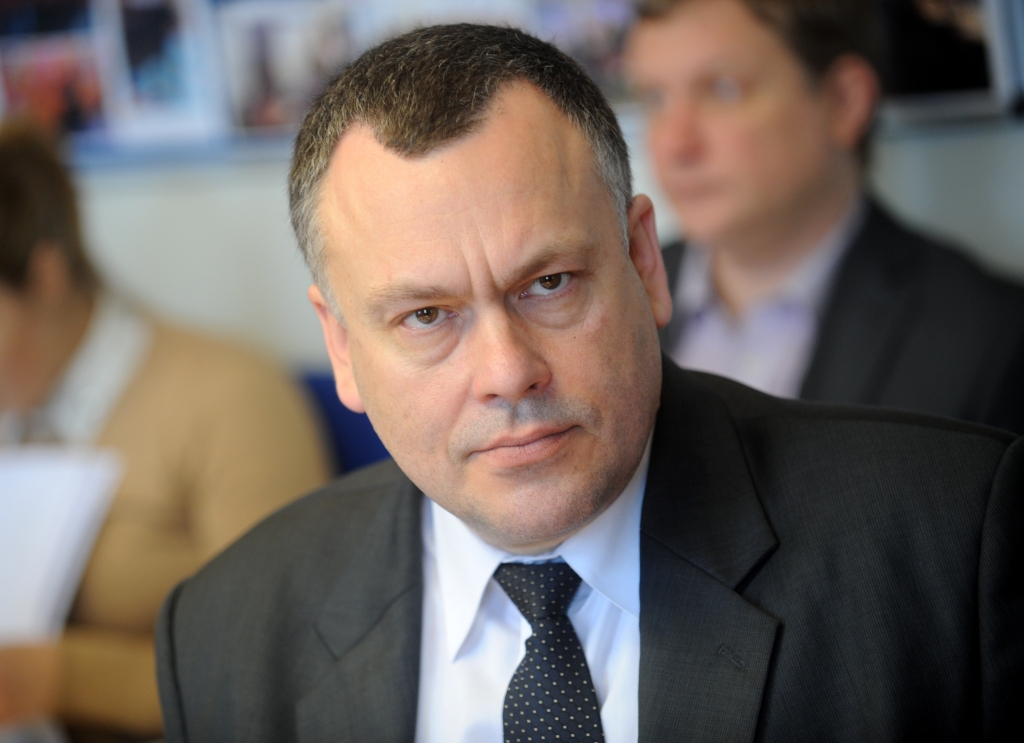 FOTO: Ar pirmo numuru vēlēšanās startēs Latvijas attīstībai; 13.numurs tiek Sudrabas partijai
