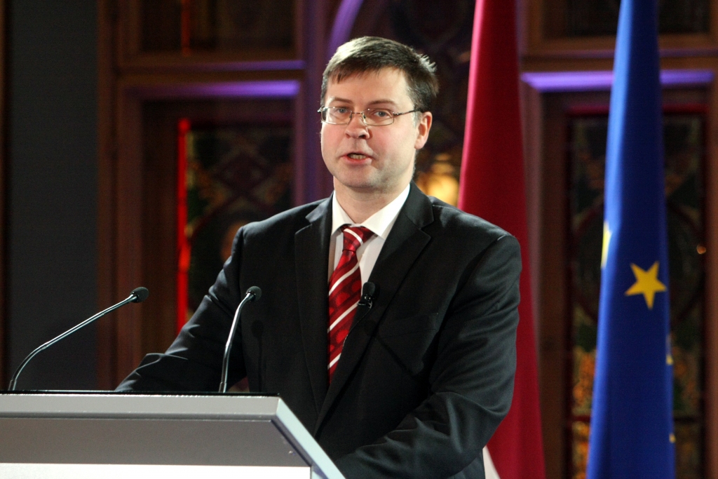Dombrovskis: Krievijas embargo skarto uzņēmēju atbalsta veidi izstrādāti jau dižķibeles laikā