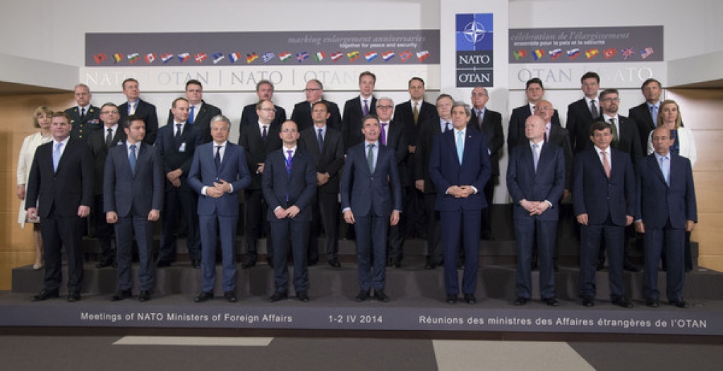 Tiešraide: Eksperti analizē starptautiskās aktualitātes un Velsas NATO samita rezultātus