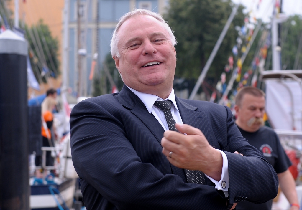 Bez kontroles un nevaldāms