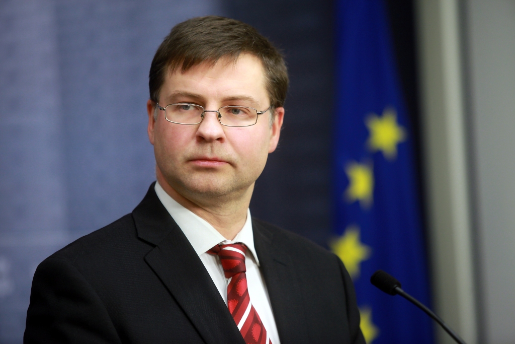 Dombrovskis: Esmu gatavs nodrošināt visu nepieciešamo koordināciju un atbalstu Latvijai