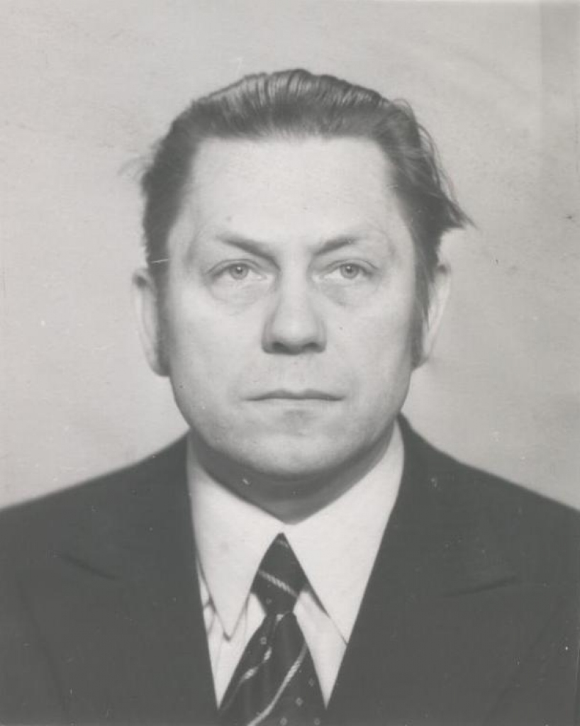 Mūžībā aizgājis rakstnieks Arturs Heniņš (14.07.1932. - 17.09.2014.)