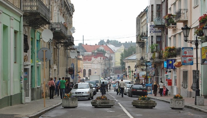 Latvijas vēstniece Ukrainā apmeklē Smiltenes sadraudzības pilsētu Drogobiču