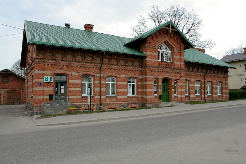 Smiltenes novada domes Saimnieciskās darbības nodaļu vadīs Ilze Sausā