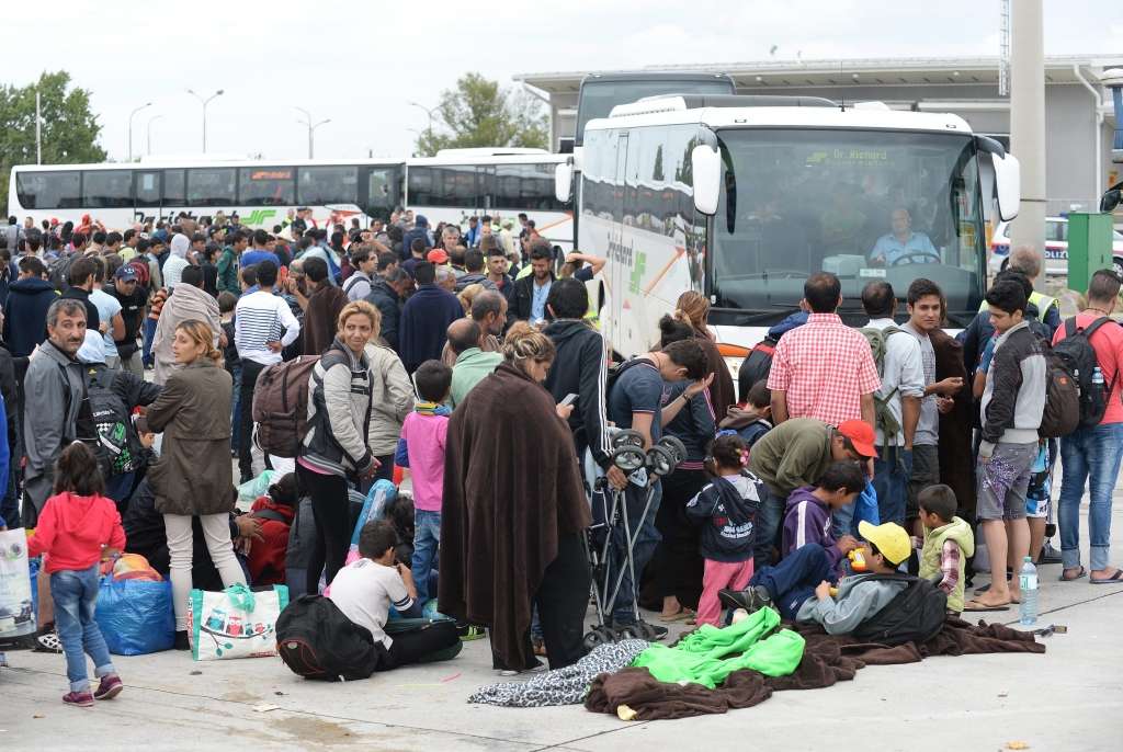 Austrijā no Ungārijas jau ieradušies 4000 nelegālo imigrantu