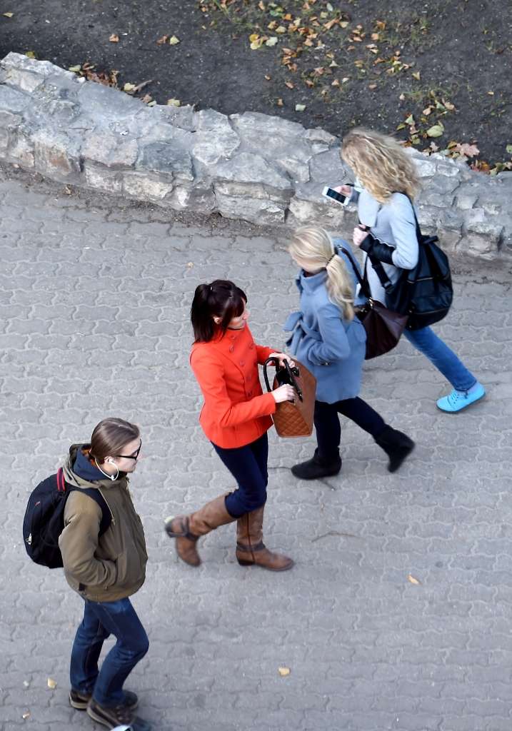Eksperiments: Latvijas jauniešu labās angļu valodas zināšanas ir vien mīts