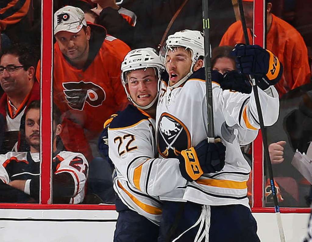 VIDEO, FOTO: Girgensonam skaisti vārti papildlaikā, Sabres uzvar Filadelfijā