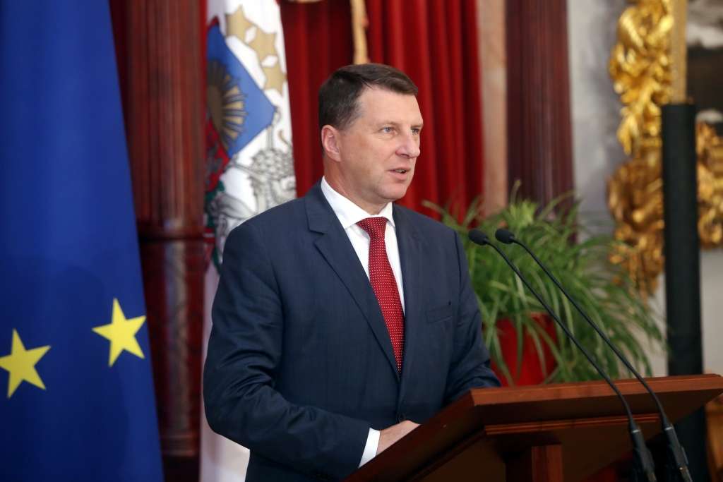 Prezidents: Lai veicinātu tautas sporta attīstību, jāsakārto treneru atlīdzības jautājums