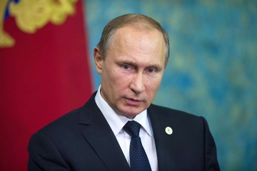 Putins: Turcija Su-24 notrieca, lai aizsargātu naftas piegādes no Islāma valsts