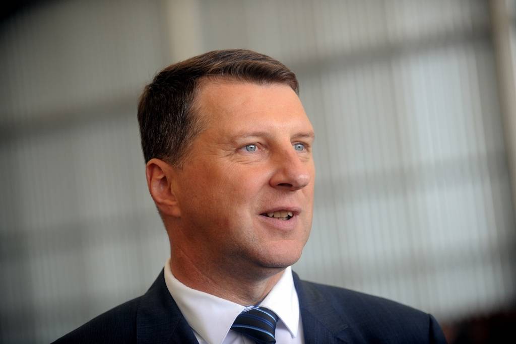 Vējonis atveseļojas un saņem sākotnējo rehabilitāciju