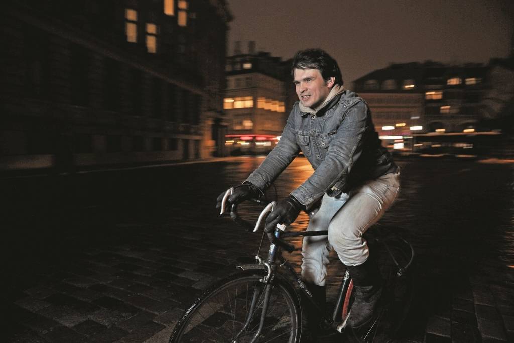 Dumpinieks pret sistēmu