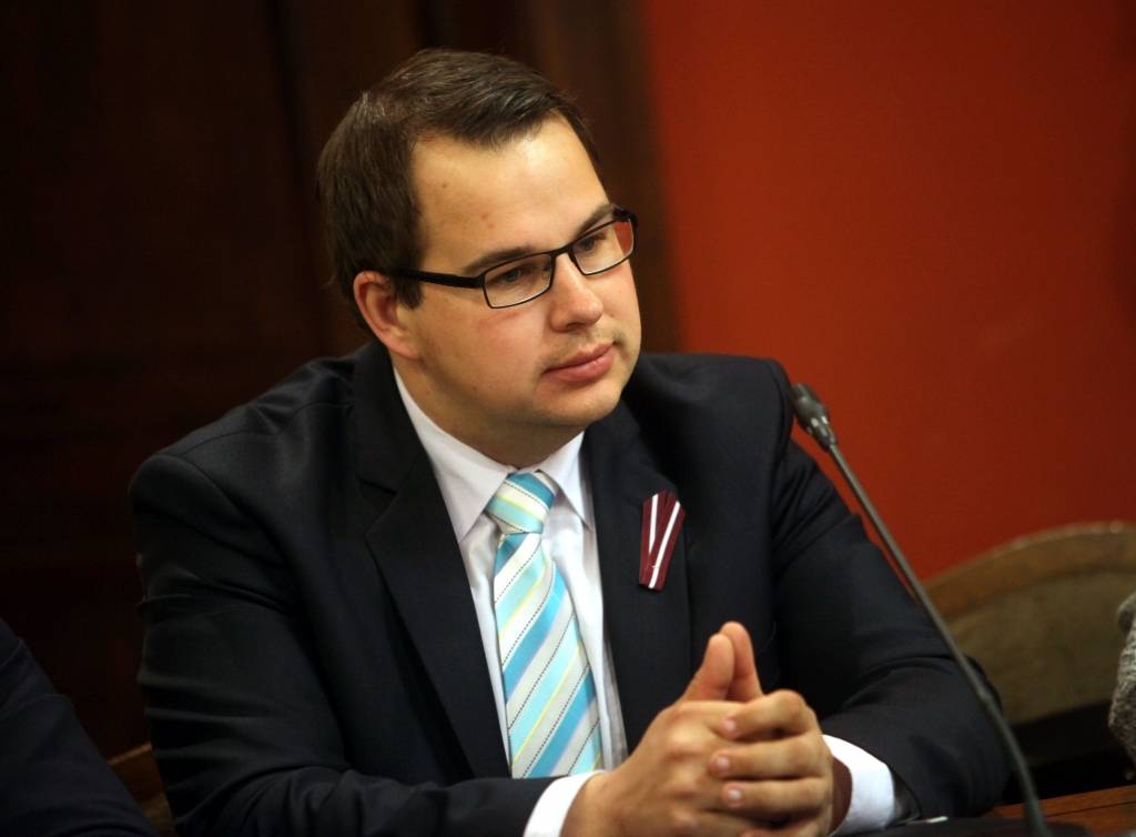 Peļņas nodokļa tramplīns datu centriem