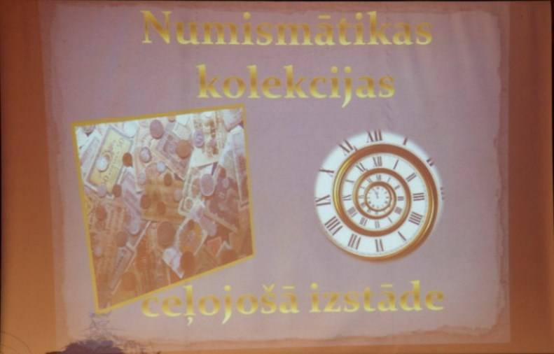 Numismātikas kolekcijas ceļojošās izstādes atklāšana Strenčos