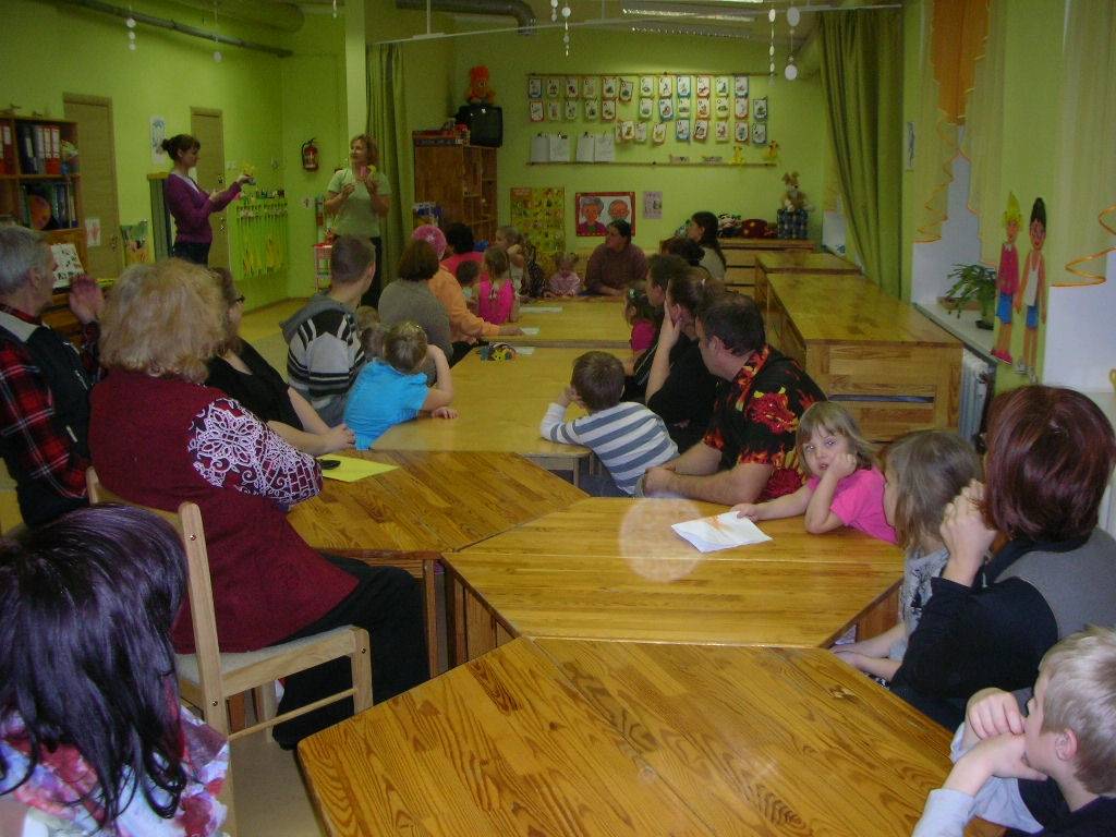 Triju paaudžu tikšanās Grundzāles pamatskolā
