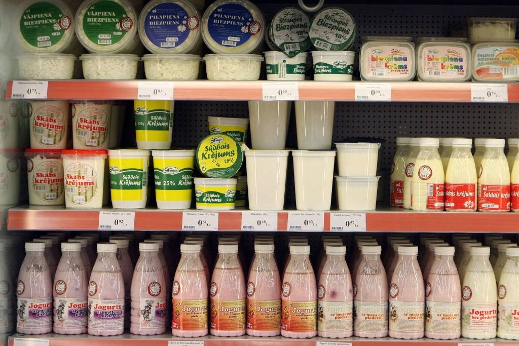 Zemnieki: Veikalu plauktos nepieciešams panākt 90% Latvijas produktu īpatsvaru