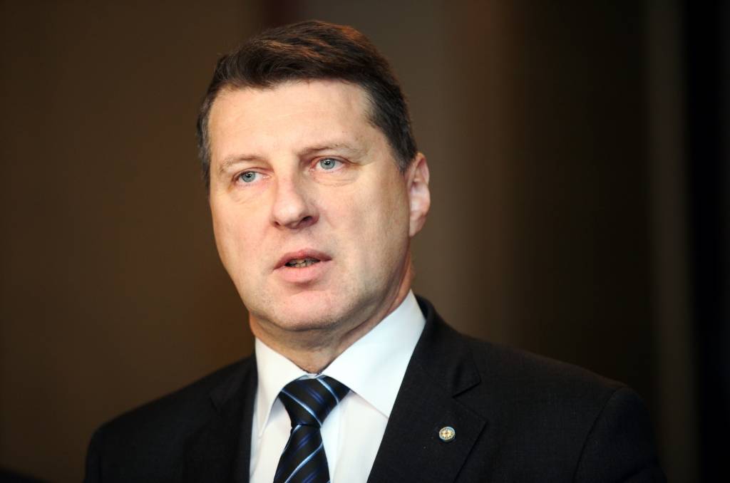 Vējonis 30.martā atsāks strādāt pilnā apmērā