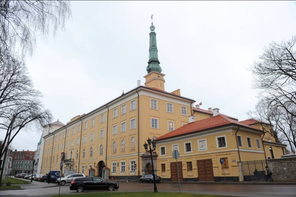 Valsts prezidenta kanceleja Rīgas pils telpās konstatējusi virkni vizuālo un tehnisko defektu