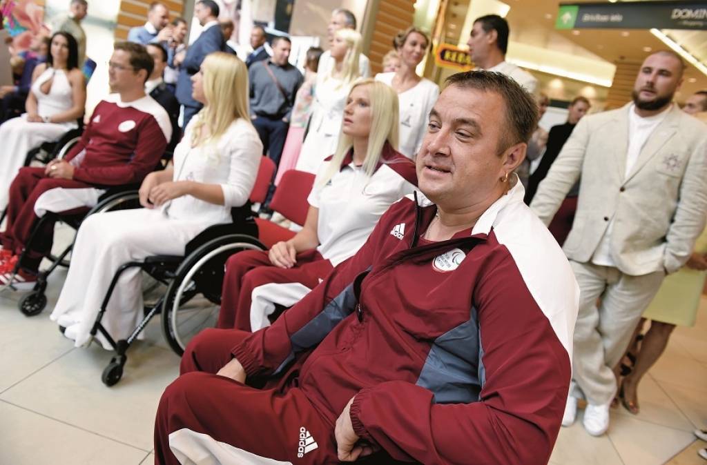Sacensībā aizmirst visas bēdas