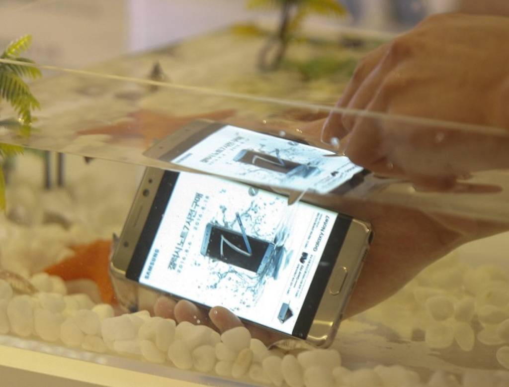 Samsung mudina apmainīt iegādātos viedtālruņus Galaxy Note 7