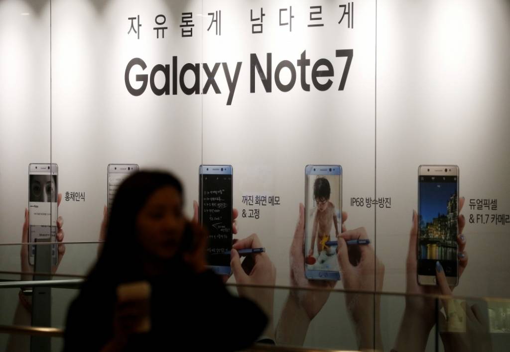 Galaxy Note 7 neveiksmes pamatīgi iedragā Samsung akcijas cenu