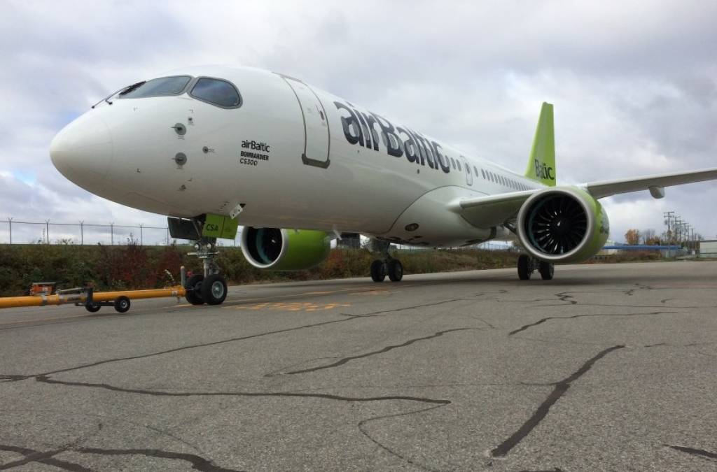 Pirmo jauno Bombardier CS300 lidmašīnu airBaltic saņems 1.decembrī