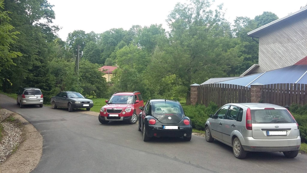 Autovadītāji ignorē satiksmes noteikumus