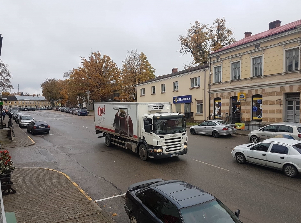 Zīmogs “slepeni” uz centra pārbūves plāna?