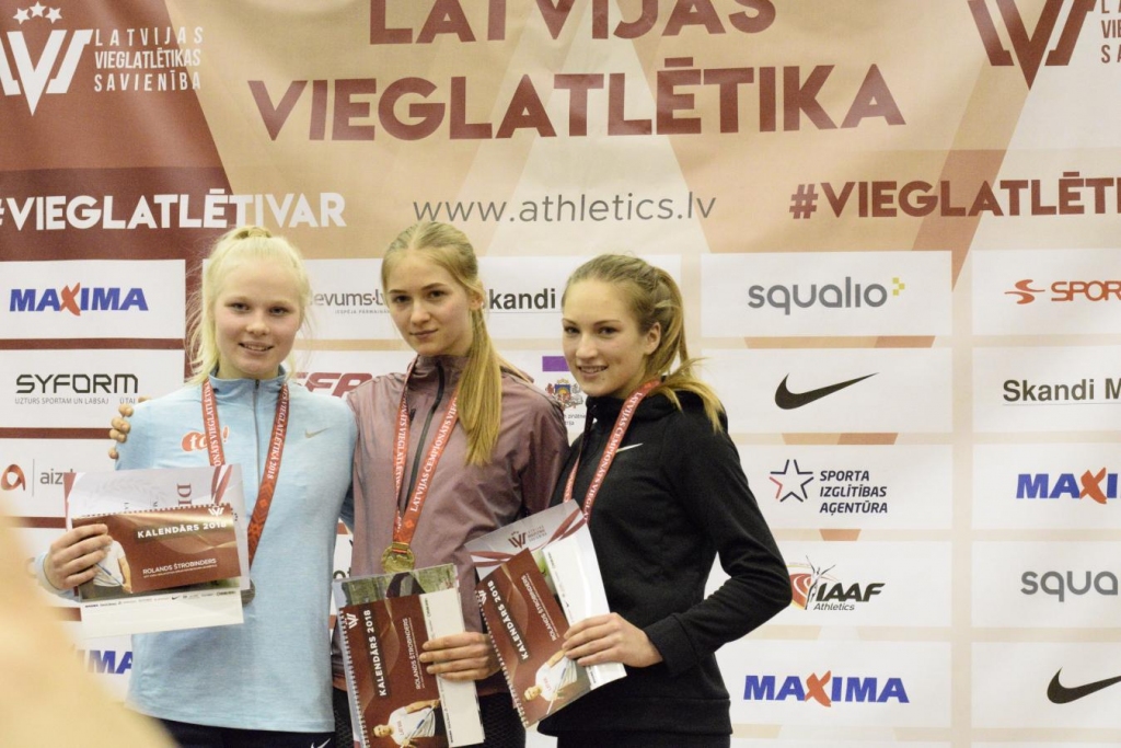 Smilteniete labo personisko rekordu, izcīnot otro vietu Latvijas čempionātā 60 metru barjerskrējienā