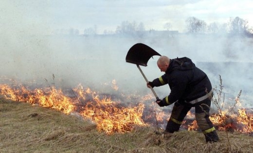 VUGD brīdina: Nededzini savu zemi!