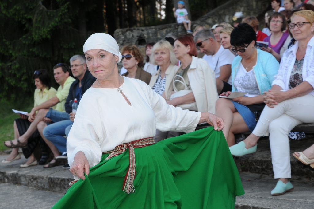 Jubileju atzīmēs dejojot un dāvinot prieku