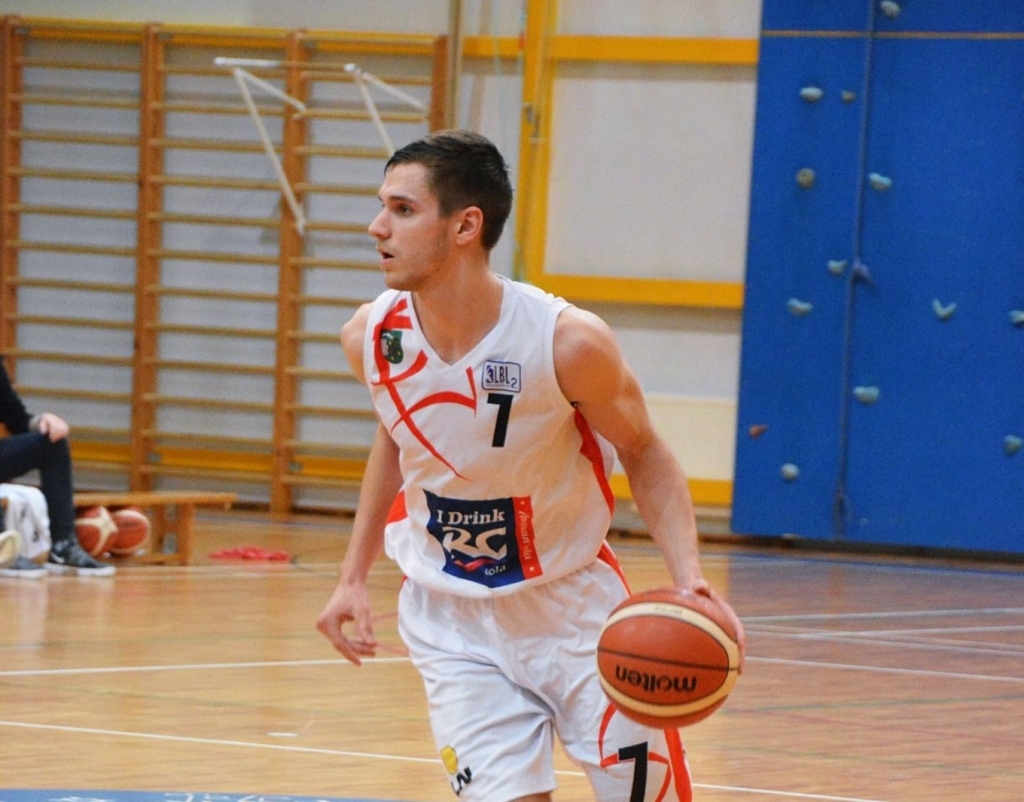Basketbolisti gatavojas jaunajai sezonai