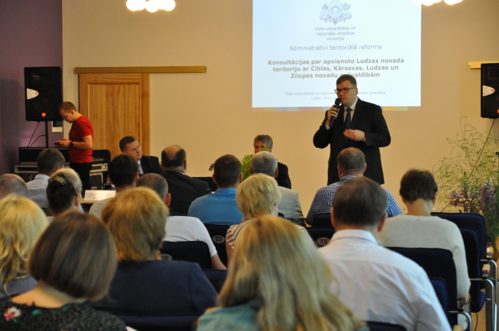 J. Pūce sāk tikšanos ar Latvijas iedzīvotājiem par īstenojamo pašvaldību reformu