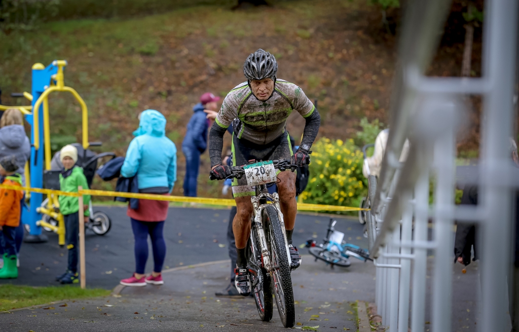 MTB sezonu noslēdz ar rudenīgu etapu Smiltenē