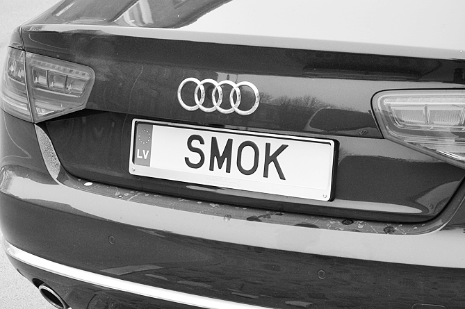 Vēlamo automašīnas numuru var iegūt par maksu