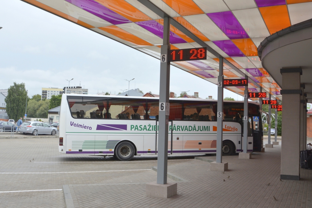 Izmaiņas autobusu kustībā skolēnu brīvlaikā