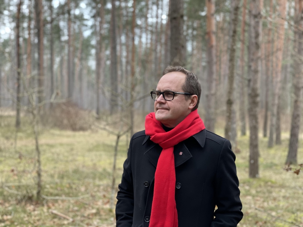 Nekad nevajag zaudēt cerību; neviens no mums nav lieks šajā pasaulē